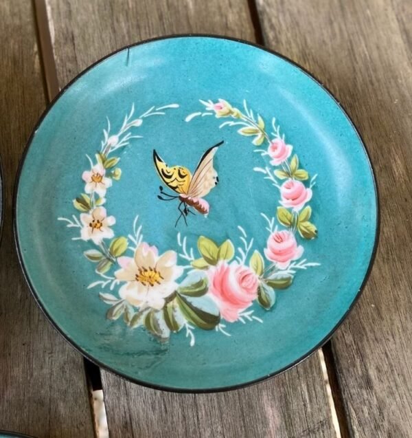 Cléo, le trio d'assiettes en porcelaine – Image 3