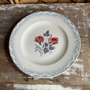Daniel,le plat rond Digoin de la série "Marinette"