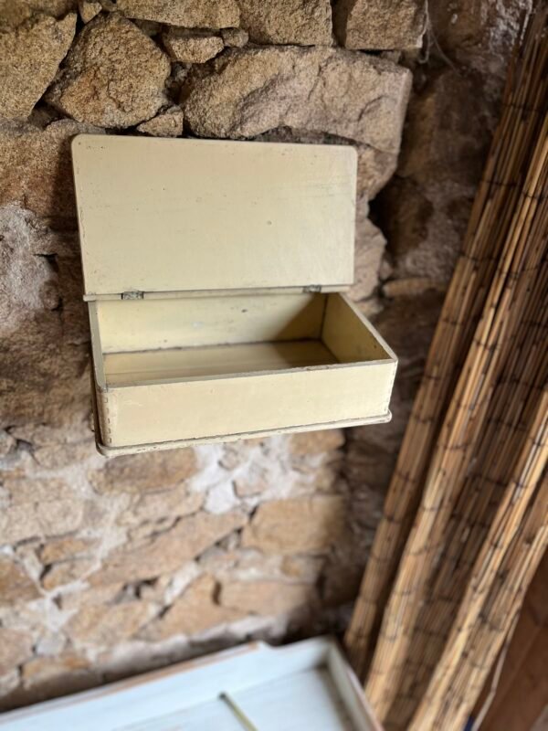 Agathe, la boîte murale en bois – Image 3