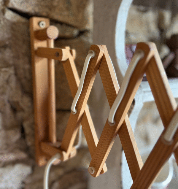 Greta, la lampe ciseau scandinave – Image 2