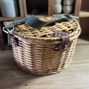 Olive, le panier de pêche en osier