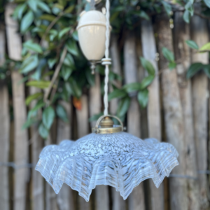 Suspension monte et baisse en verre de Clichy