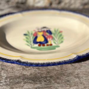 Grand plat de service de la faïencerie de Pornic
